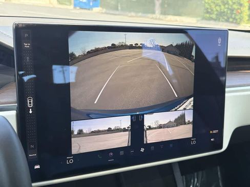 Used 2023 Tesla Model S AWD/4WD image 19
