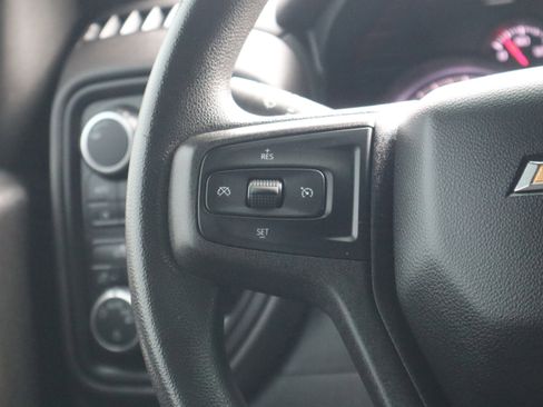 Used 2020 Chevrolet Silverado 1500 Custom w/ Custom Value Package image 17