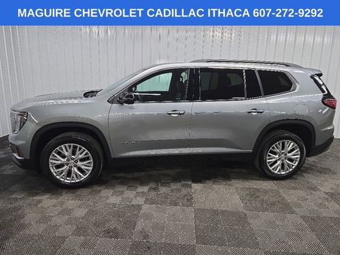 Used 2024 GMC Acadia Elevation w/ Luxury Package AWD/4WD image 5