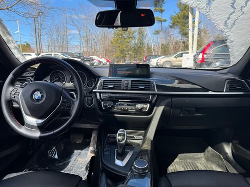 Used 2018 BMW 330i xDrive Sedan w/ Convenience Package image 13