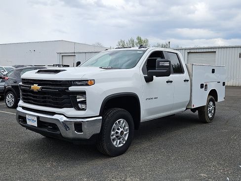 New 2025 Chevrolet Silverado 2500 W/T w/ WT Convenience Package image 2