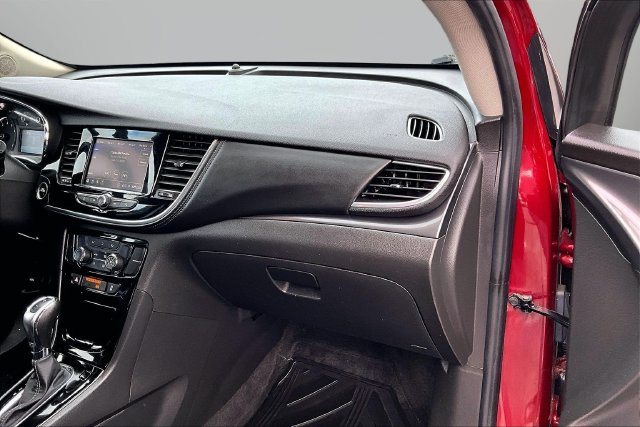 Used 2022 Buick Encore Preferred w/ Safety Package AWD/4WD image 15