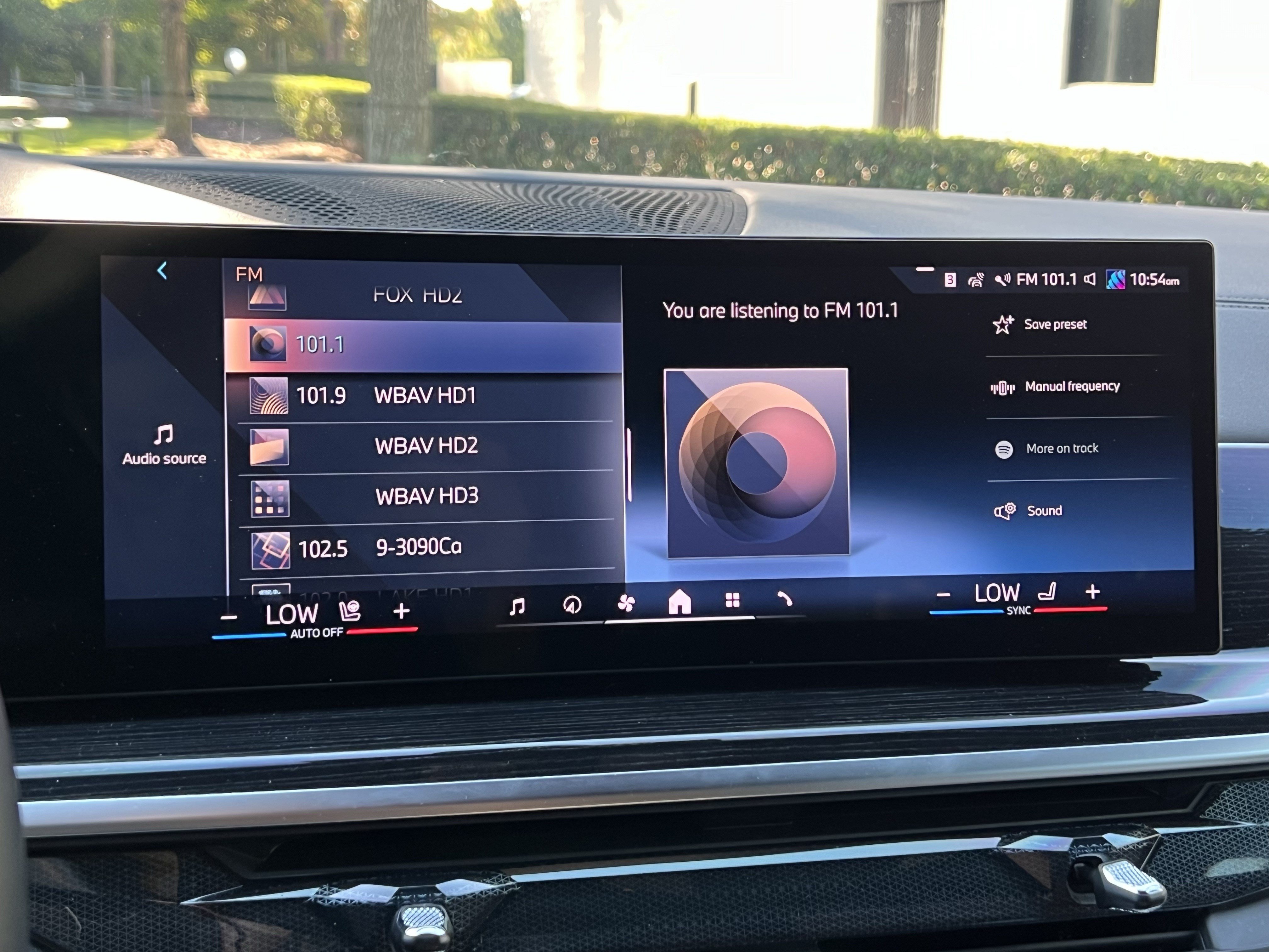 Used 2025 BMW X5 sDrive40i w/ Executive Package RWD image 24