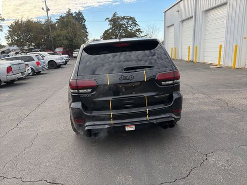 Used 2018 Jeep Grand Cherokee Trackhawk image 6