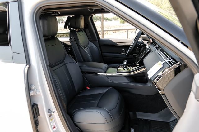 New 2026 Land Rover Range Rover Sport Dynamic SE AWD/4WD image 45