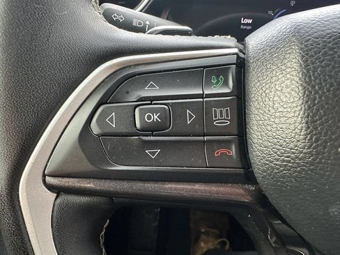 Used 2023 Jeep Grand Cherokee L Laredo w/ Luxury Tech Group I AWD/4WD image 20