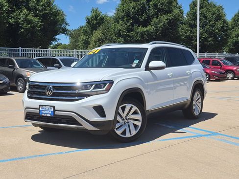 Used 2021 Volkswagen Atlas SEL AWD/4WD image 2
