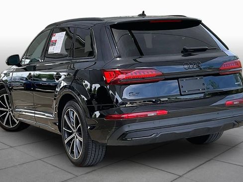 Used 2023 Audi Q7 3.0T Prestige w/ Prestige Package AWD/4WD image 11