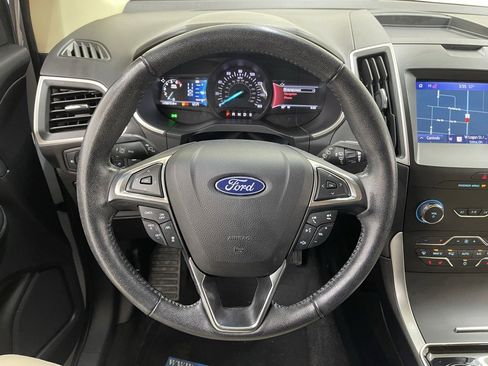 Used 2020 Ford Edge SEL image 22