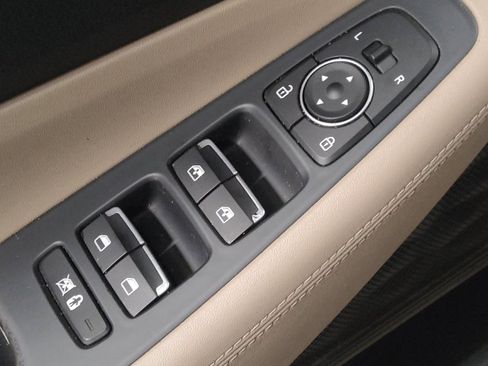 Used 2019 Hyundai Santa Fe SEL w/ Cargo Package FWD image 27