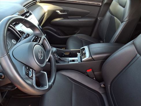 Used 2023 Hyundai Tucson SEL w/ Convenience Package image 16