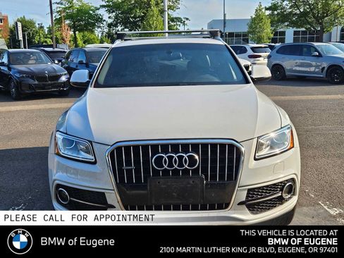 Used 2017 Audi Q5 2.0T Premium Plus w/ Technology Package AWD/4WD image 10
