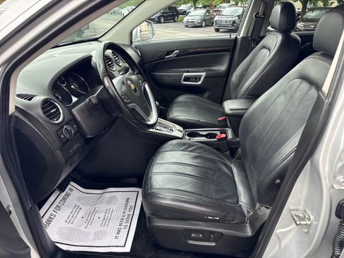 Used 2013 Chevrolet Captiva Sport LT w/ Convenience Package FWD image 16