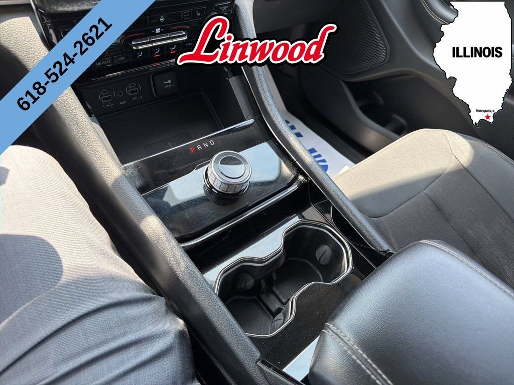 Used 2023 Jeep Grand Cherokee Laredo w/ Luxury Tech Group I AWD/4WD image 21