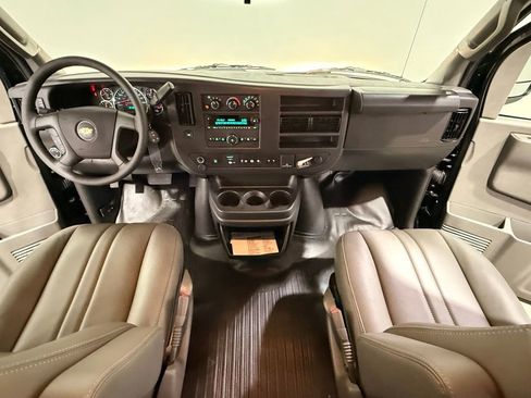 New 2025 Chevrolet Express 2500 w/ Communications Package image 18