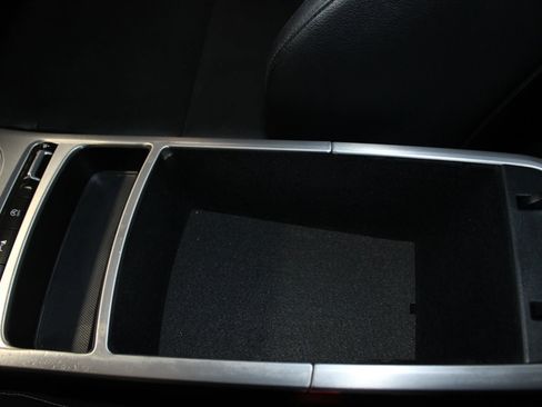 Used 2018 Kia Stinger GT1 image 18