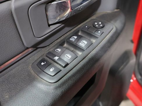 Used 2023 RAM 1500 Classic SLT AWD/4WD image 13