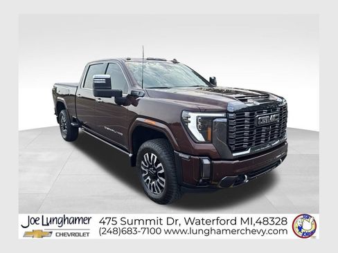 Used 2024 GMC Sierra 3500 Denali Ultimate AWD/4WD image 1