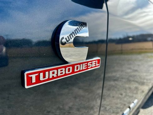 Used 2019 RAM 2500 Laramie image 19