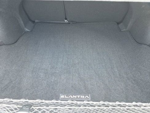 Certified 2024 Hyundai Elantra SEL w/ Convenience Package image 23