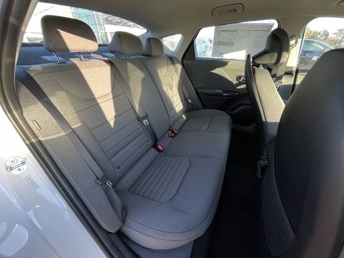 New 2025 Kia K4 EX image 27
