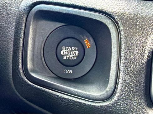 Used 2024 Jeep Wrangler Willys image 34