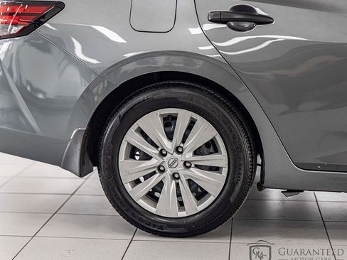 Used 2025 Nissan Sentra S FWD image 10