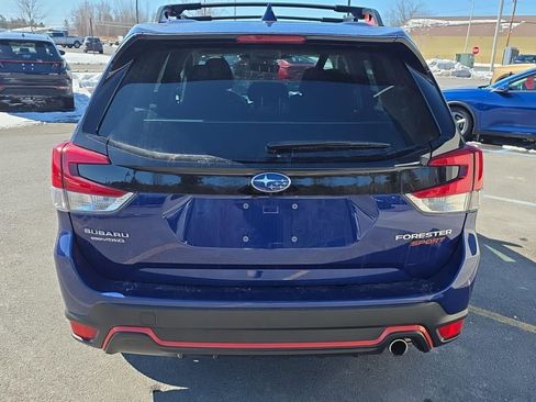 Used 2023 Subaru Forester Sport image 3