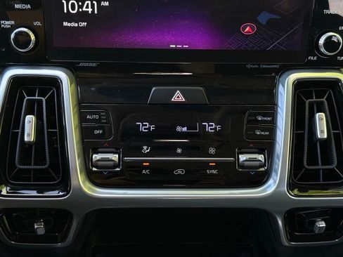 Certified 2023 Kia Sorento SX Prestige AWD/4WD image 45