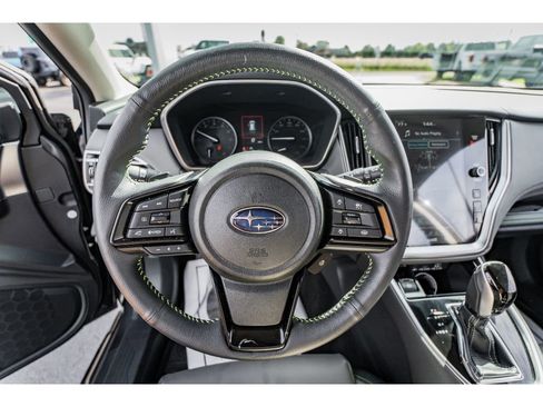 Used 2025 Subaru Outback Onyx Edition image 11