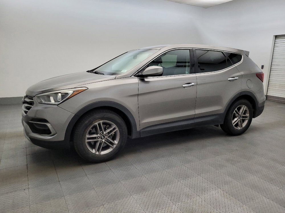 Used 2017 Hyundai Santa Fe Sport FWD image 2