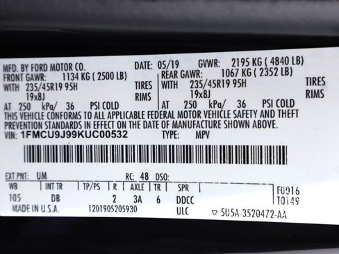 Used 2019 Ford Escape Titanium AWD/4WD image 47