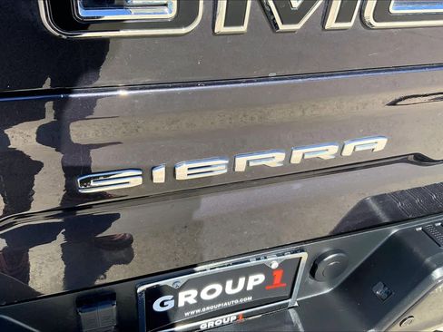 Used 2022 GMC Sierra 1500 Elevation w/ Elevation Premium Package image 26
