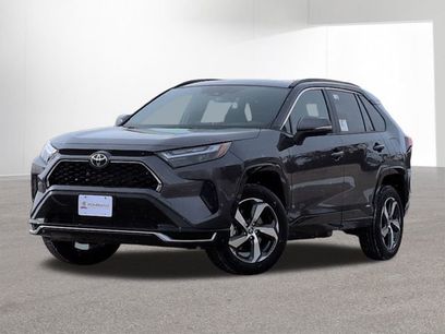 New 2025 Toyota RAV4 SE