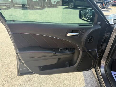 Used 2019 Dodge Charger R/T w/ Stars & Stripes Edition RWD image 13