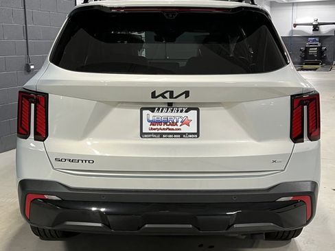 New 2026 Kia Sorento SX Prestige image 8