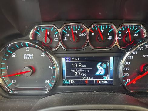 Used 2018 Chevrolet Tahoe Premier image 12