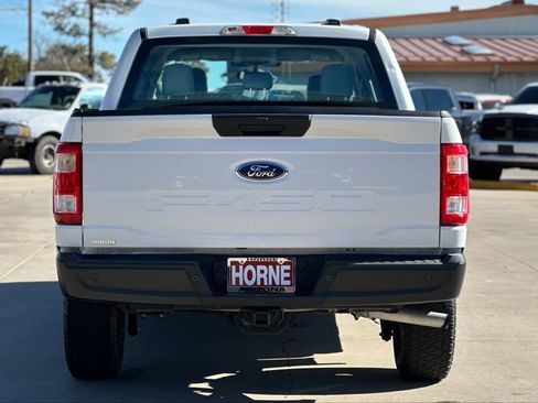 Used 2021 Ford F150 XL w/ Trailer Tow Package image 4