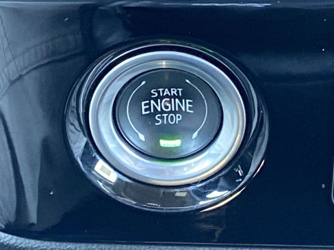 Used 2024 GMC Sierra 1500 SLT image 20