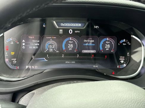 New 2026 RAM 2500 Laramie AWD/4WD image 24