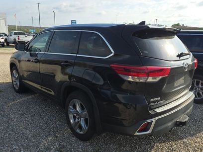 Used 2018 Toyota Highlander Limited