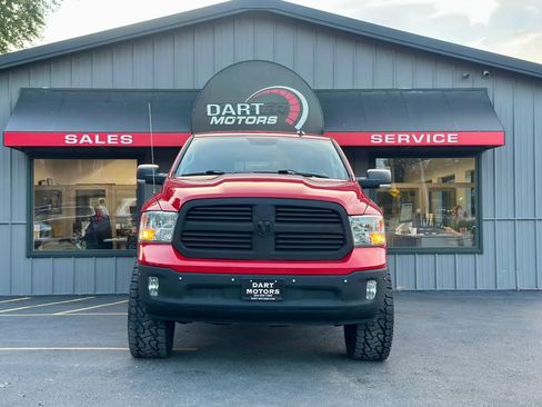 Used 2017 RAM 1500 Big Horn image 2