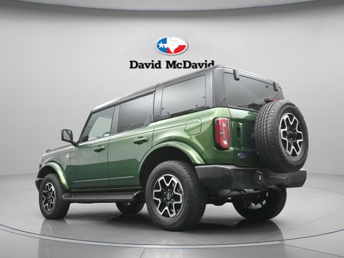 Used 2025 Ford Bronco Outer Banks image 11