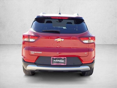 New 2026 Chevrolet TrailBlazer LT w/ LT Cold Weather Package AWD/4WD image 3