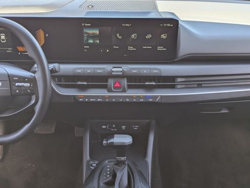 Certified 2025 Kia K4 FWD image 14