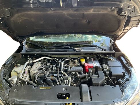 Used 2025 Nissan Sentra SR FWD image 14