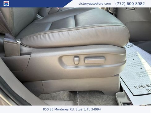 Used 2015 Honda Odyssey Touring Elite image 14