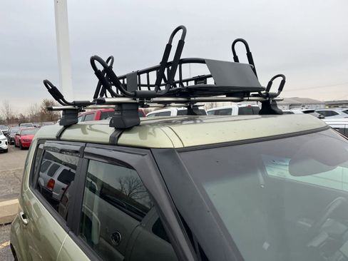 Used 2012 Kia Soul + w/ Audio Pkg image 18