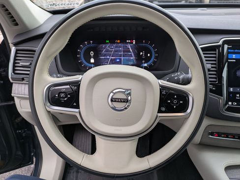 Certified 2023 Volvo XC90 B6 Plus w/ Protection Package Premier image 16