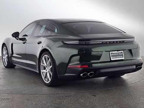 Used 2026 Porsche Panamera RWD image 5